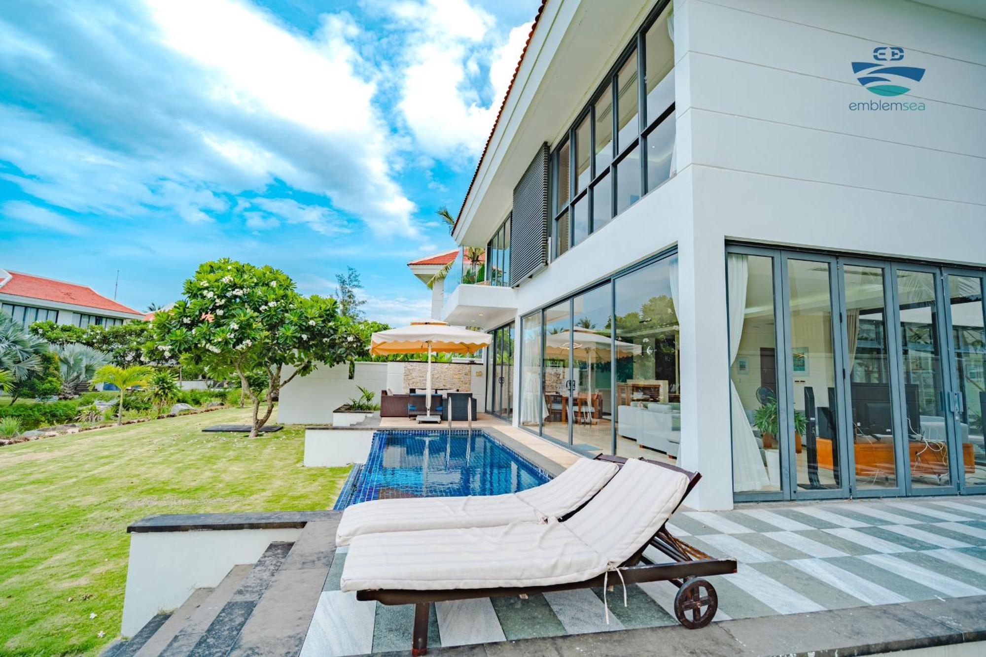 Emblem Sea 4 Bedroom Villas Danang Exteriér fotografie